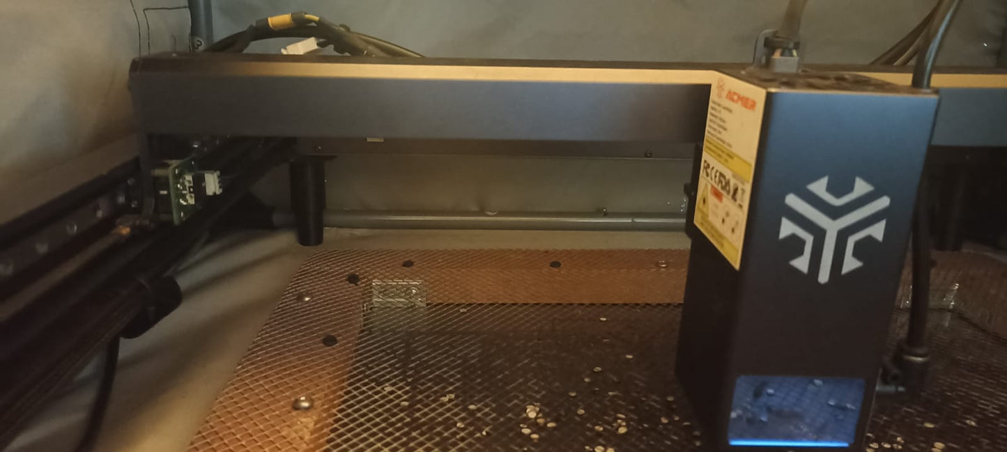 VECTOR 3D Pata extensora para ACMER P2