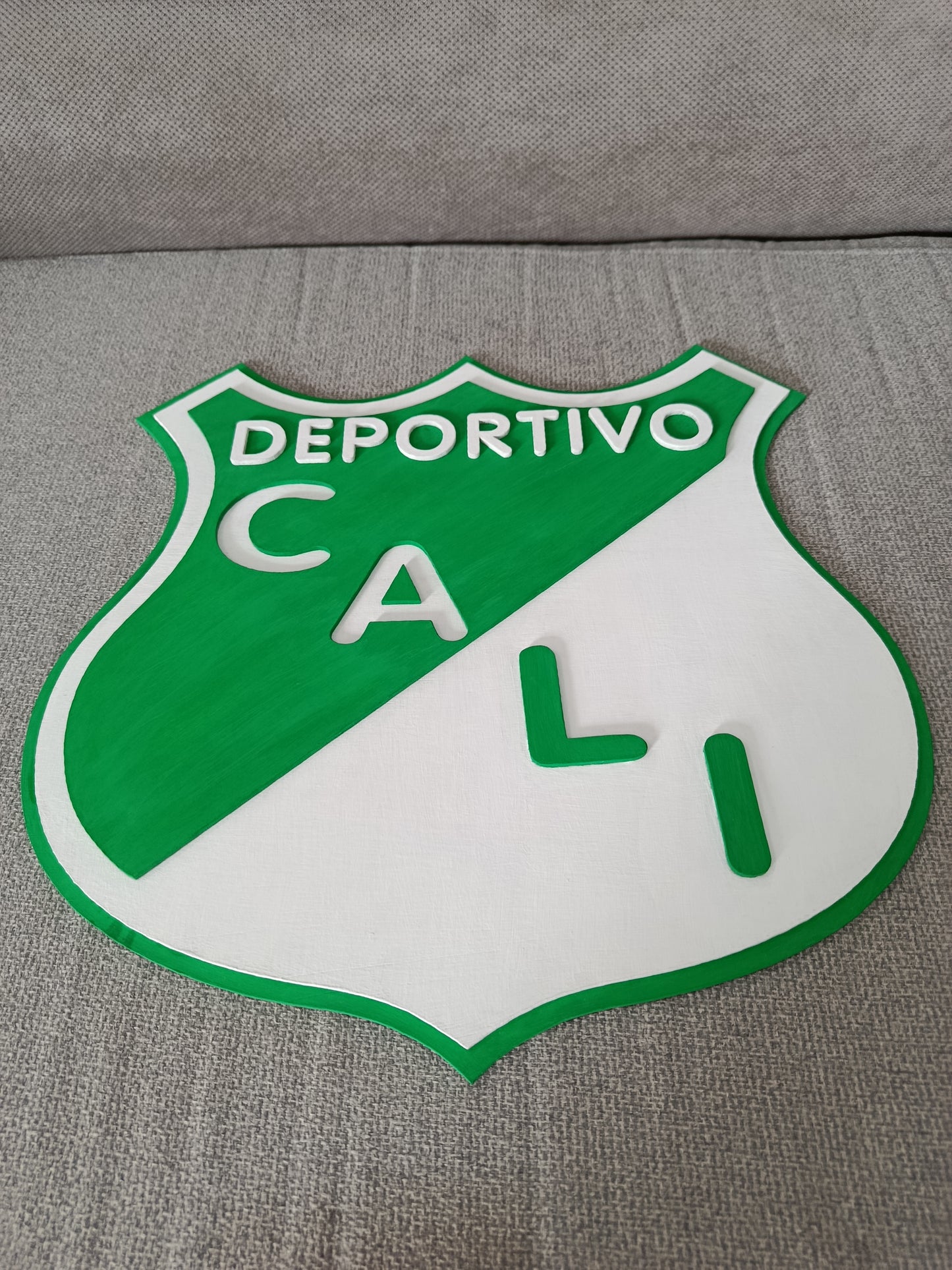 VECTOR EN CAPAS DEL ESCUDO DE DEPORTIVO CALI - CORTE LÁSER - SVG - AI - DXF - LIGHTBURN